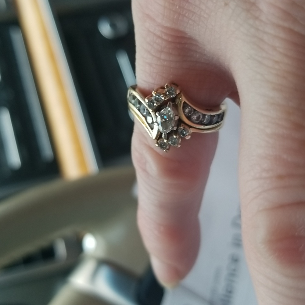 1 ct diamond***Ring